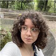 Studentessa universitaria con certificato C1 di inglese offre ripetizioni a casa